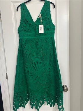 Skies Are Blue Green Lace V‑Neck A‑Line Dress